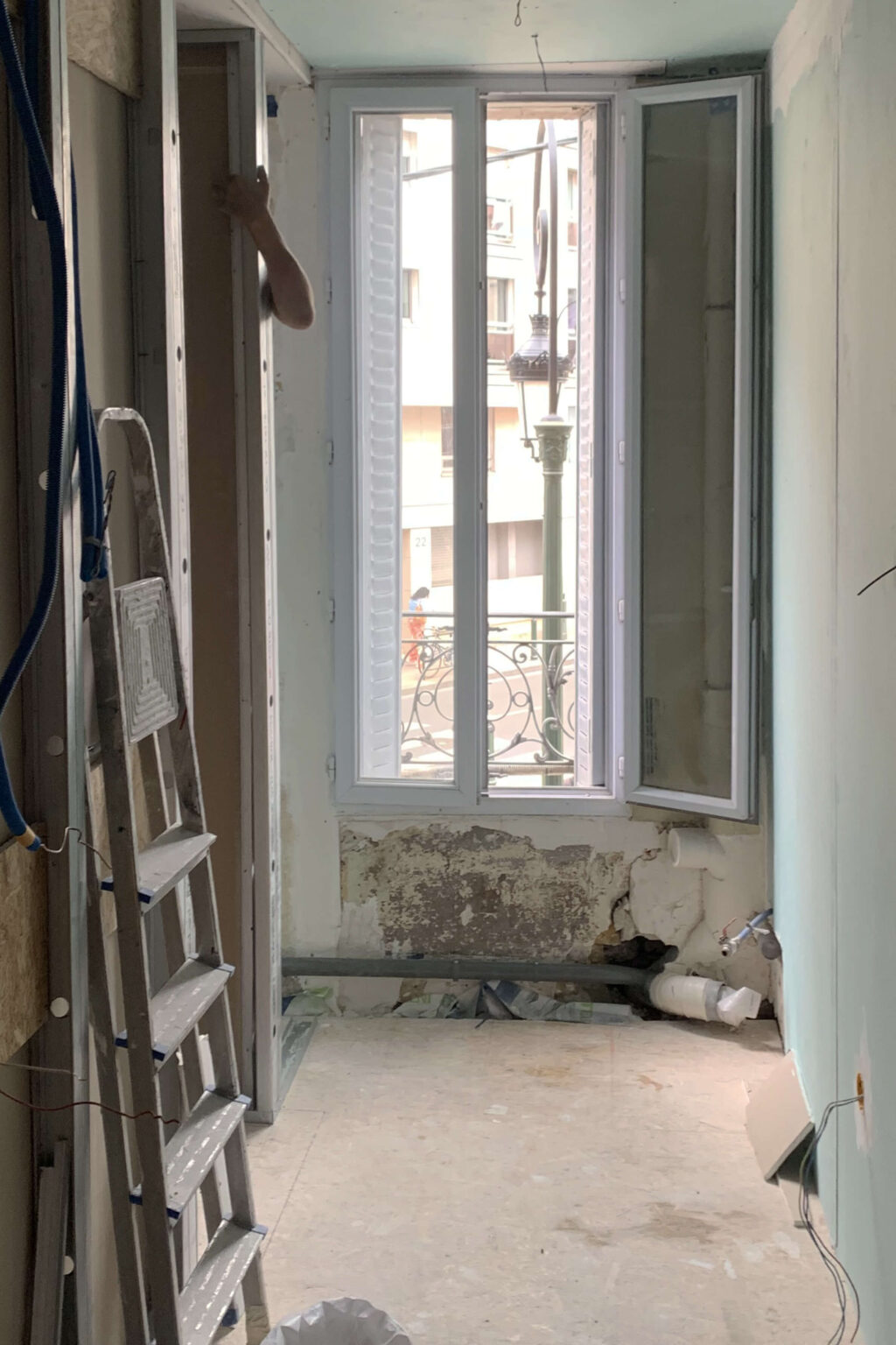 rénovation d'une salle de bain dans un studio